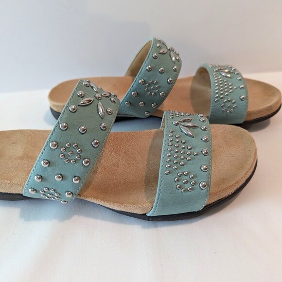 Naturalizer Adley Sea Foam Flat Slip-on Studded Sandals  Size 7.5 - Picture 3 of 5